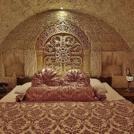 Phocas Cave Suites