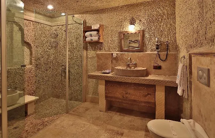 Phocas Cave Suites Отель