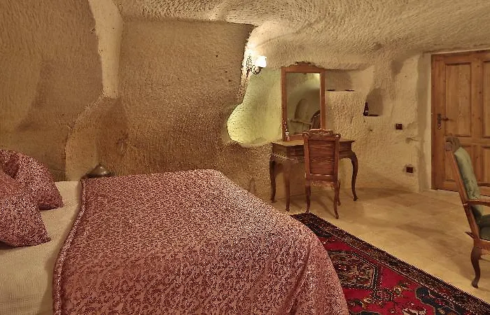 Отель Phocas Cave Suites Чавушин